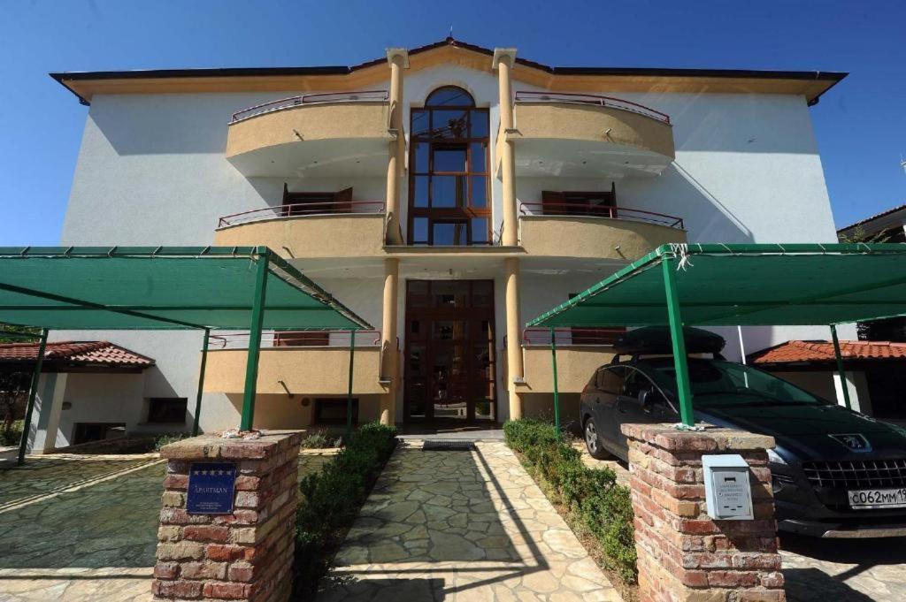 Apartments Ana Wellness L Rovinj Bagian luar foto