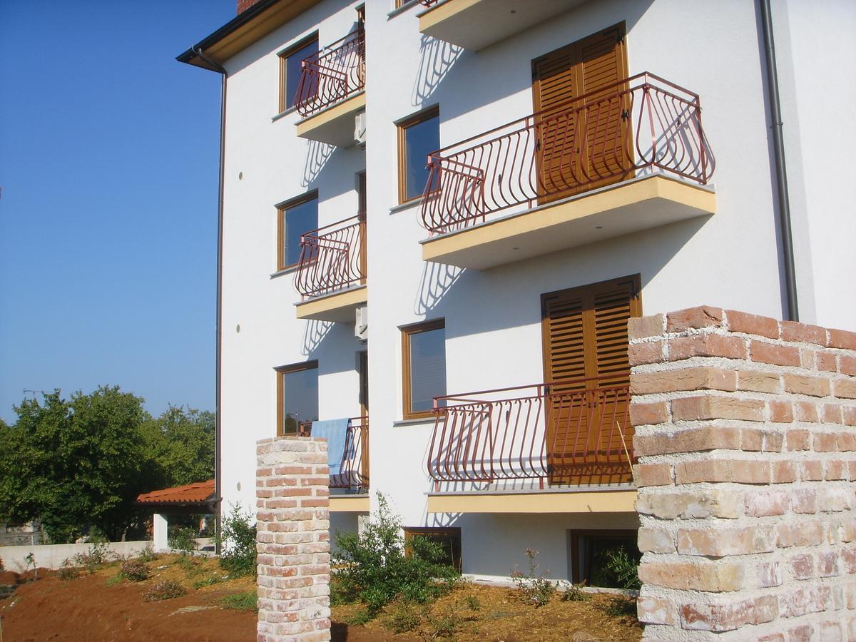 Apartments Ana Wellness L Rovinj Bagian luar foto
